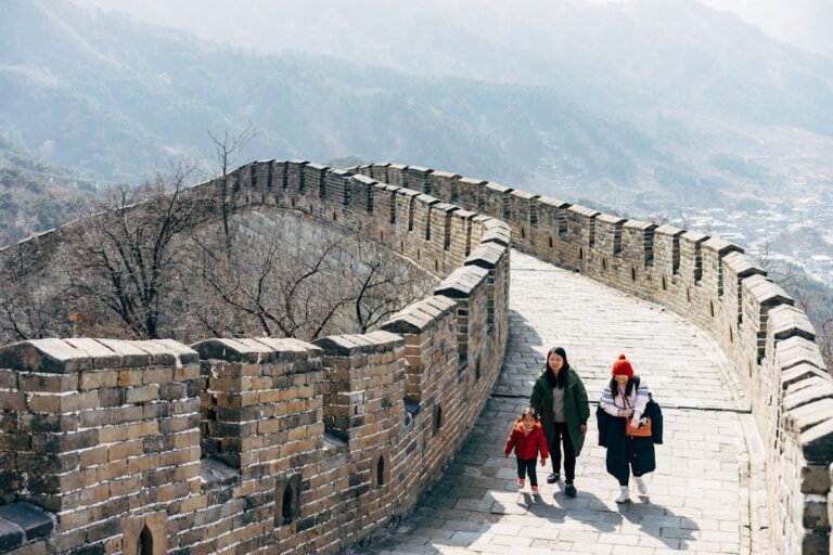 Family-Friendly Destinations That Everyone Will Love Visiting Together